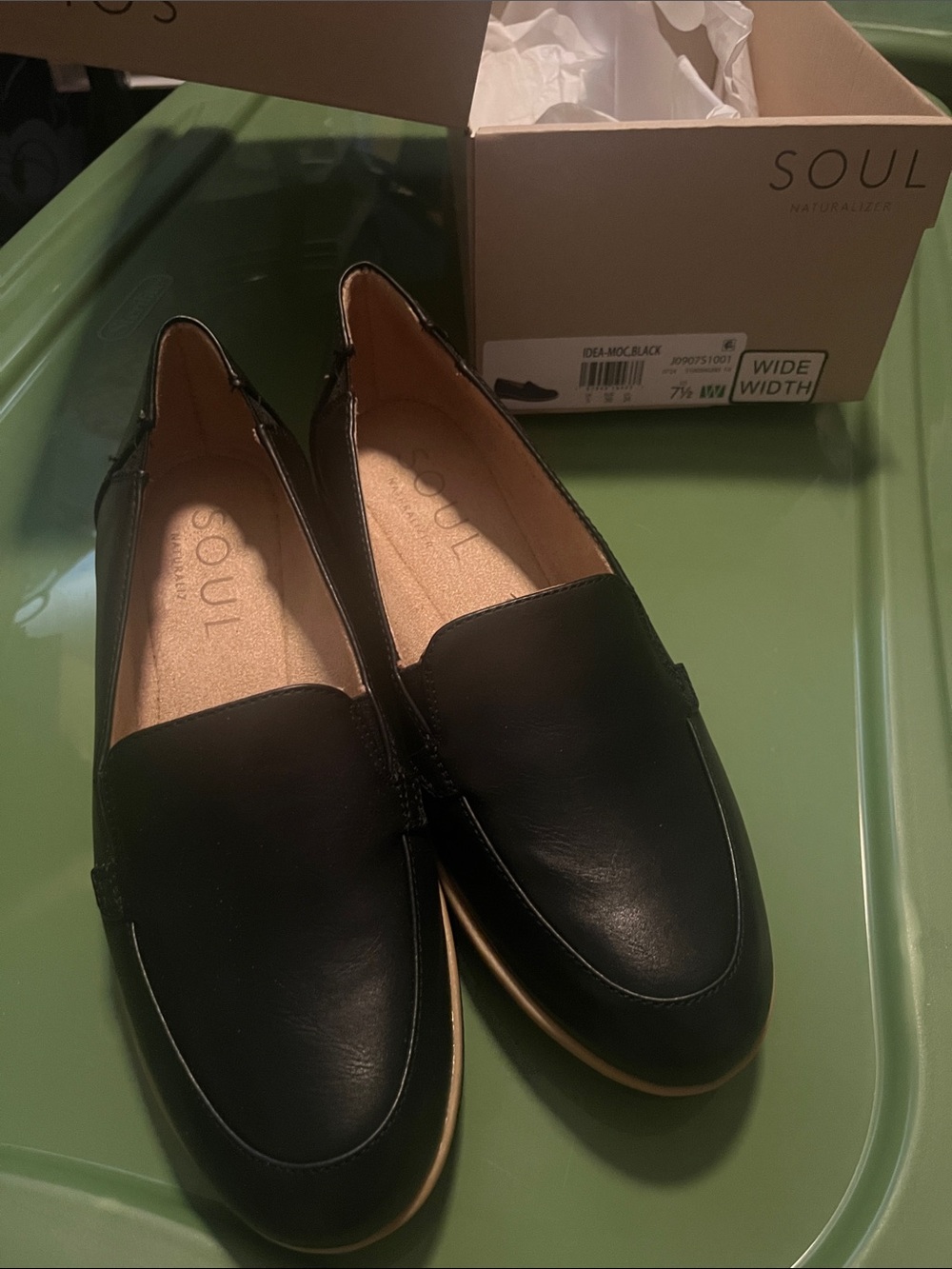 SOUL Naturalizer Black Leather Wide-Width Slip-On Loafers